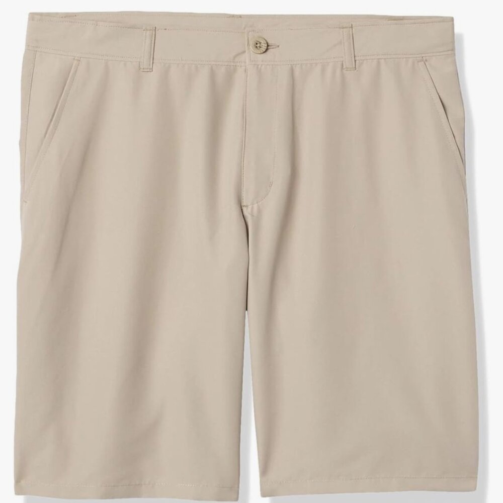 Boys size 7 Khaki flat front performance shorts, new with no tags
